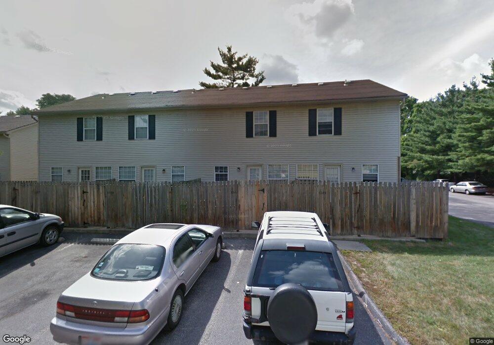 5201 Devontry Ln, Columbus, OH 43220 - photo 1