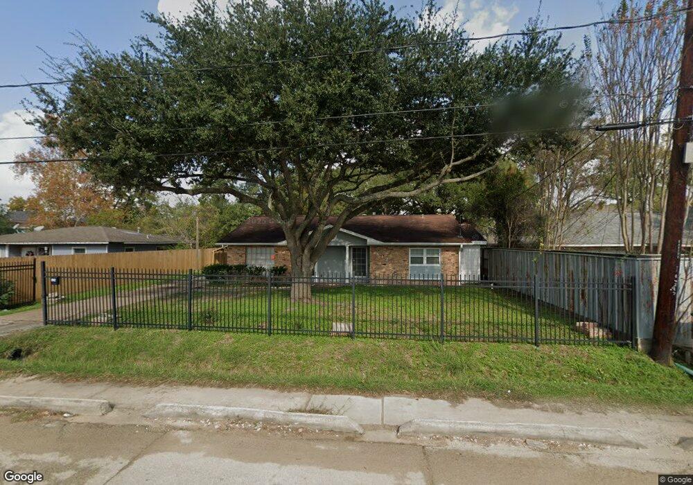 812 Martin St, Houston, TX 77018 - photo 1