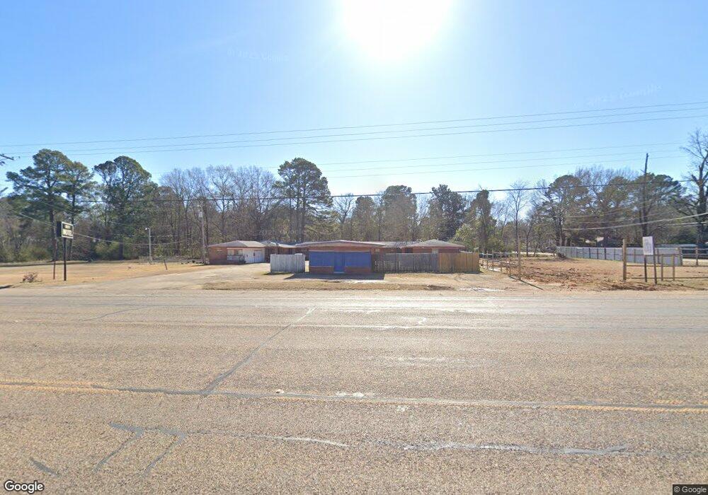 2621 S Lake Dr, Texarkana, TX 75501 - photo 1