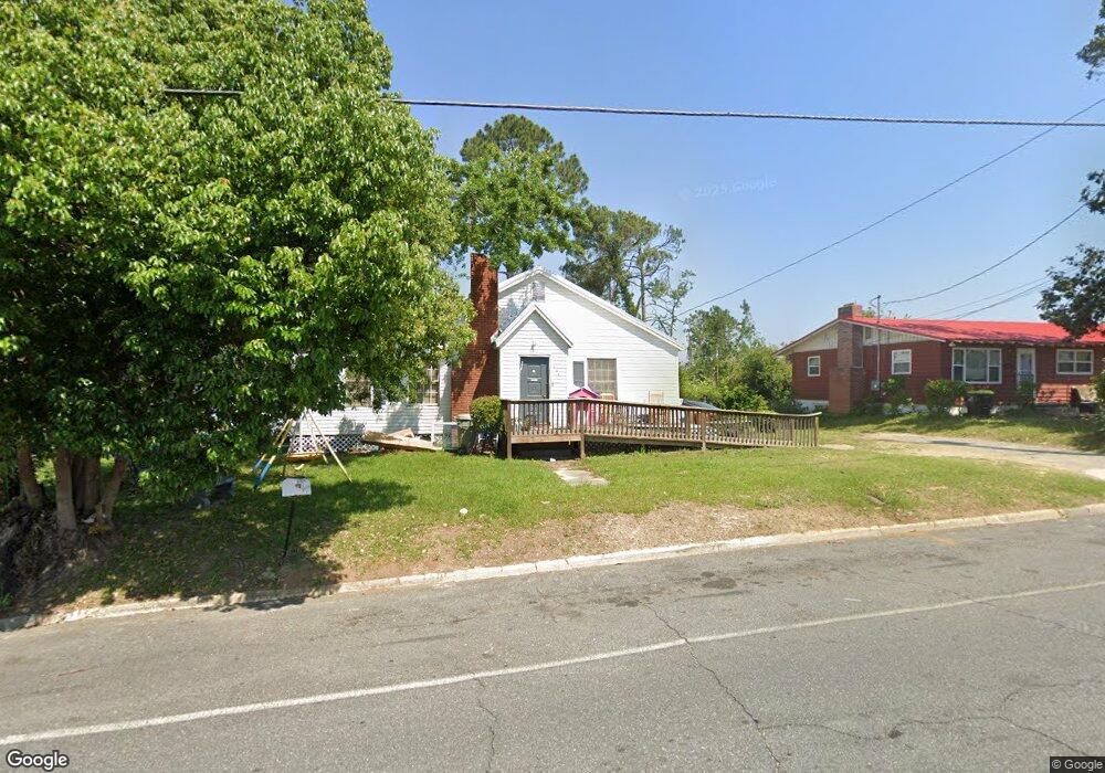 204 College Ave S, Douglas, GA 31533 - photo 1