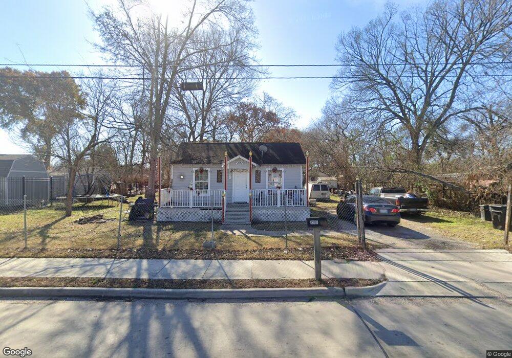 2208 Parker Rd, Houston, TX 77093 - photo 1