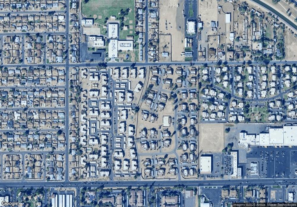 4212 N 69th Ln unit 1352, Phoenix, AZ 85033 - photo 1