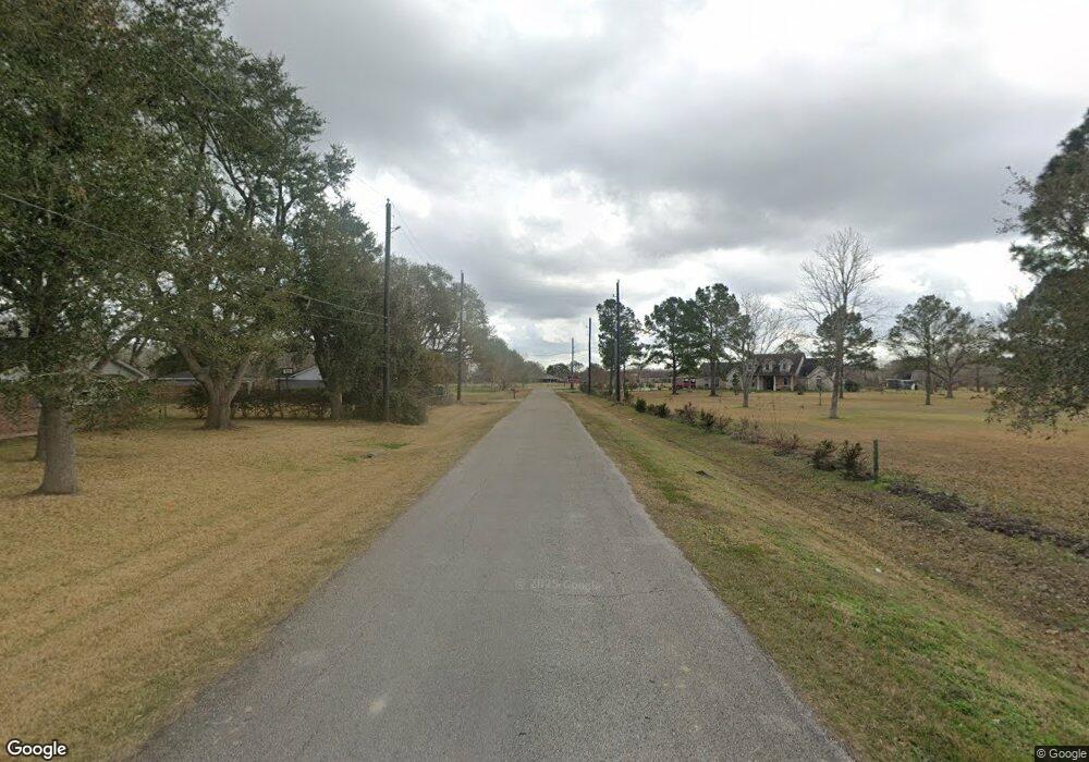 1 Cr 100a, Manvel, TX 77578 - photo 1