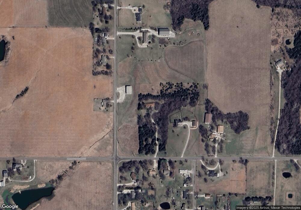 342 NW 82nd St, Topeka, KS 66617 - photo 1