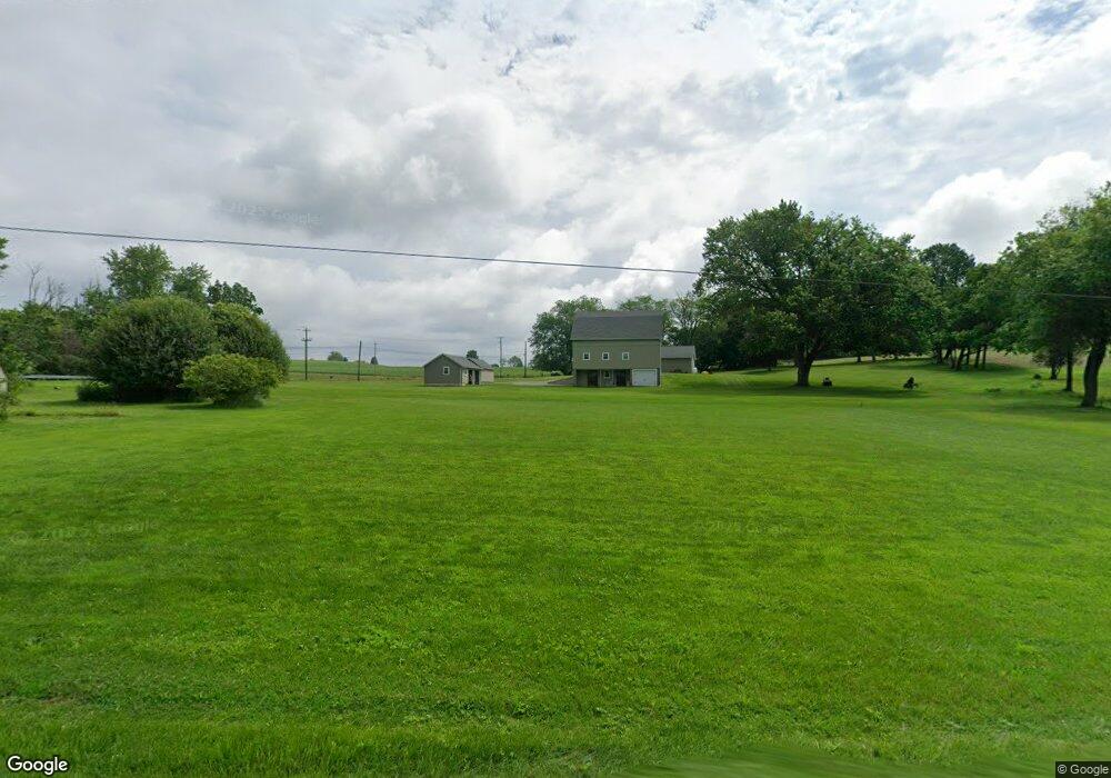 676 S Summit Rd, Bath, PA 18014 - photo 1