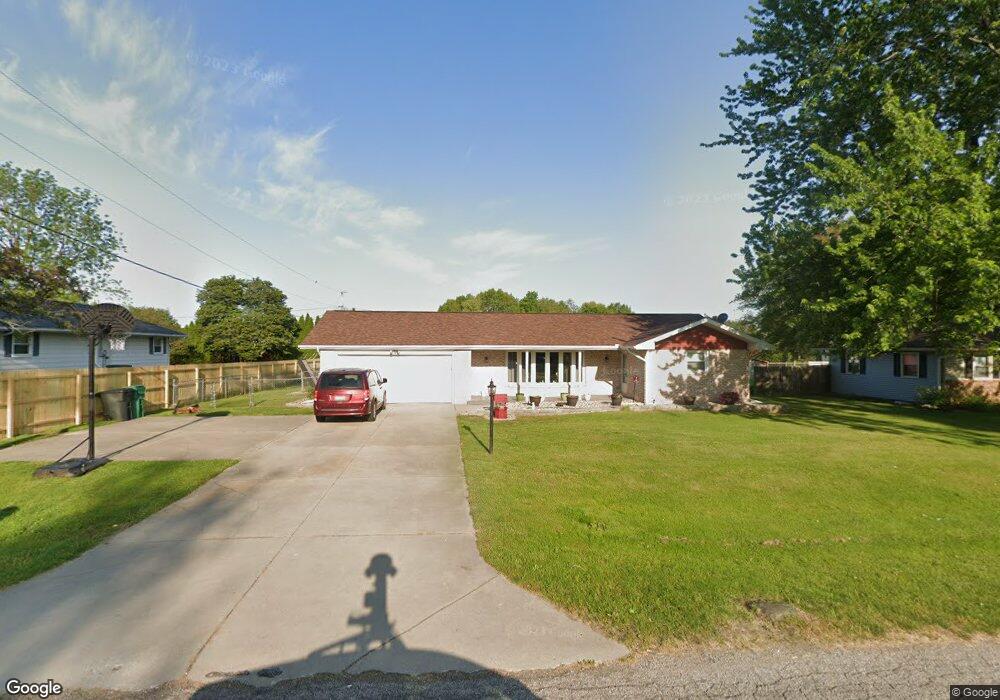 57431 Osage Dr, Goshen, IN 46528 - photo 1