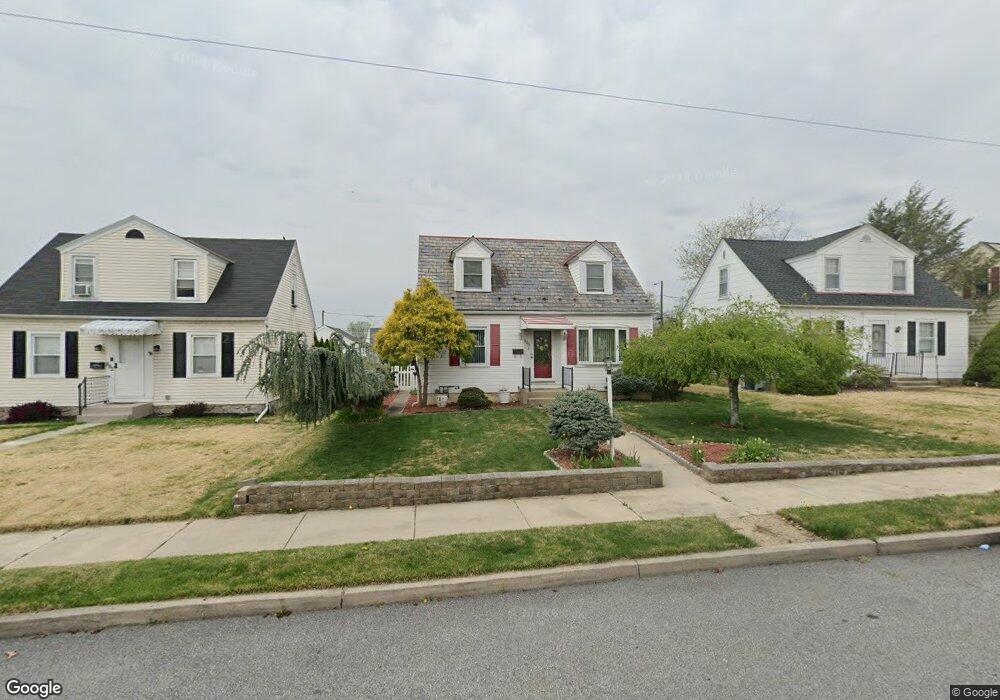 884 N Godfrey St unit 886, Allentown, PA 18109 - photo 1