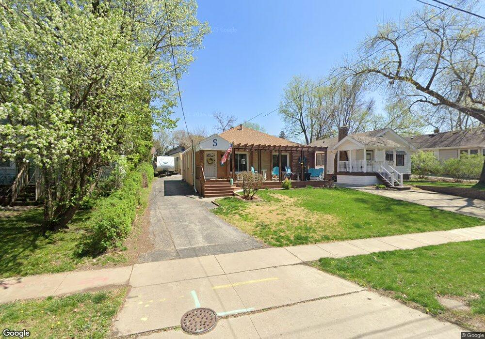 1415 48th St, Des Moines, IA 50311 - photo 1