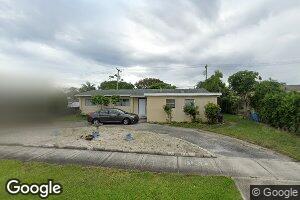 1314 W Mango St, Lantana, FL 33462