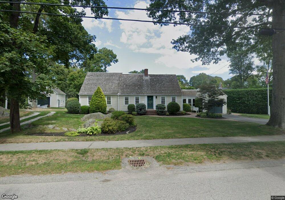 11 Cedar St, Hingham, MA 02043 - photo 1