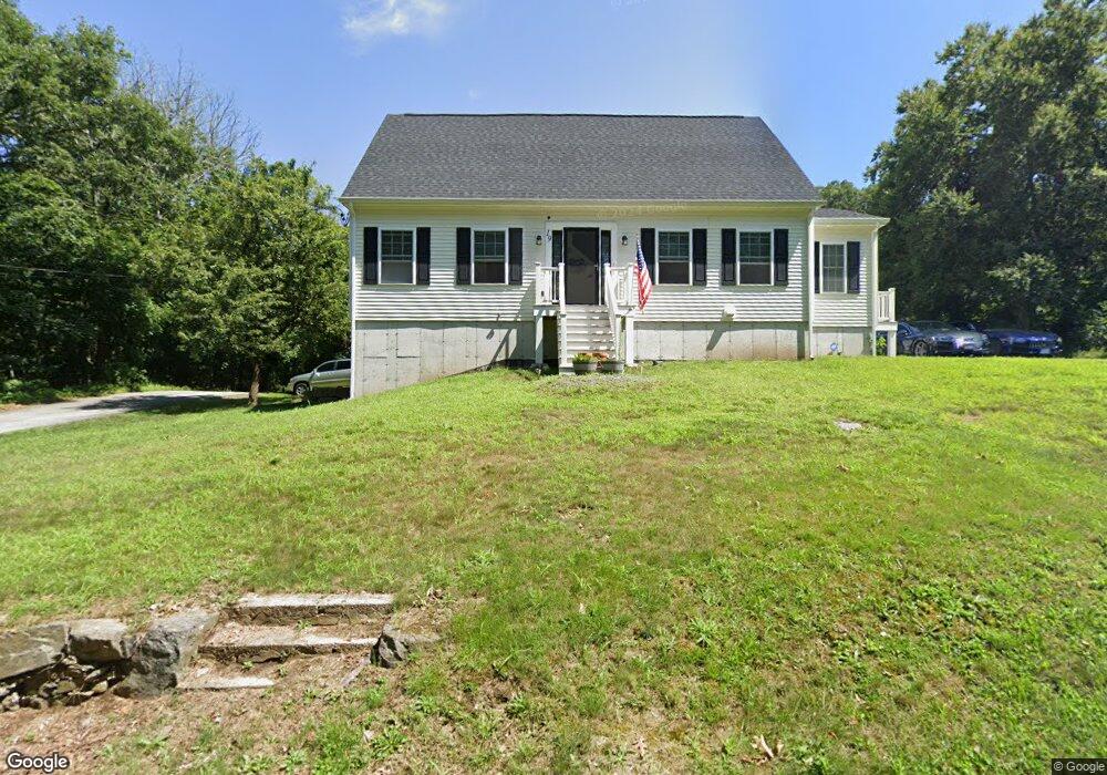 19 Lorenzo St, Norwich, CT 06360 - photo 1