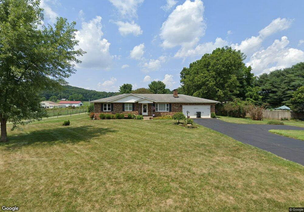 2270 Blue Valley Rd SE, Lancaster, OH 43130 - photo 1