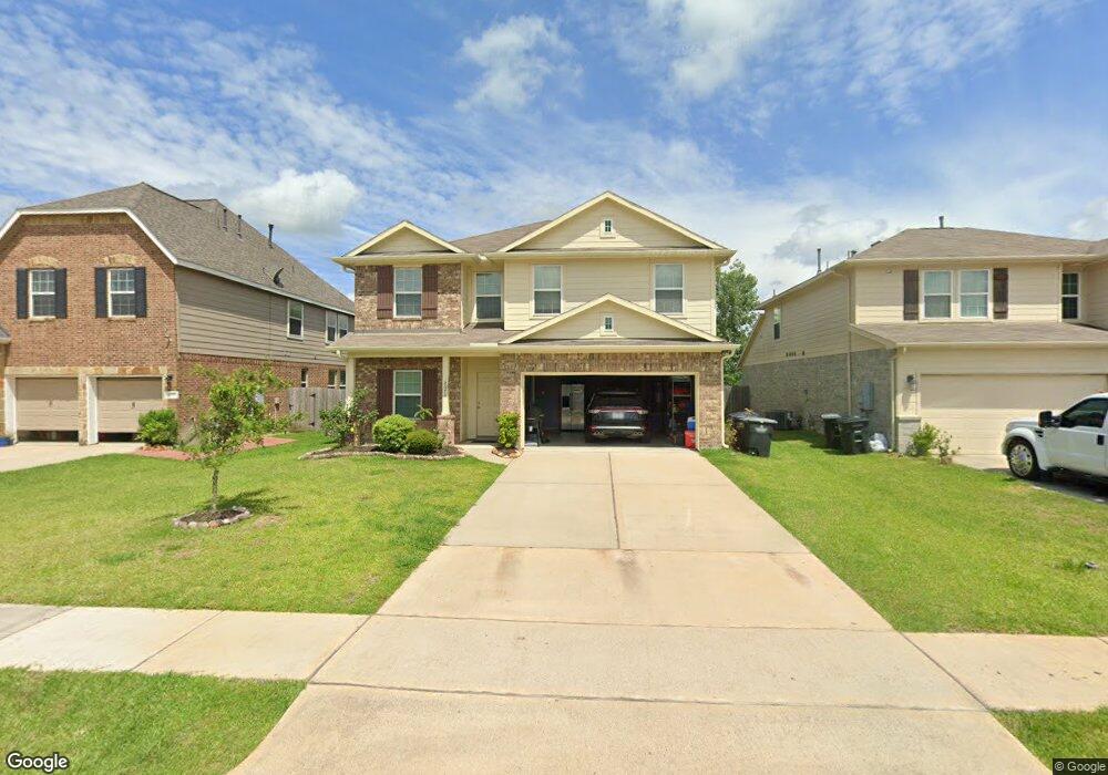 2073 Lepper St, Alvin, TX 77511 - photo 1