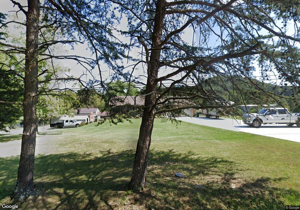 218 Pine Oak Dr, Lebanon Junction, KY 40150 - photo 1