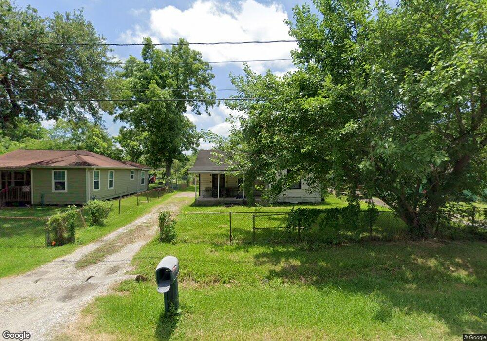 7214 Philibert Ln, Houston, TX 77028 - photo 1