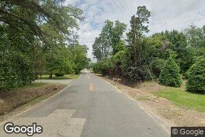 102 Peachtree St NE, Dawson, GA 39842