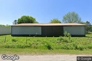 200 N Warrington St, Cecil, WI 54111