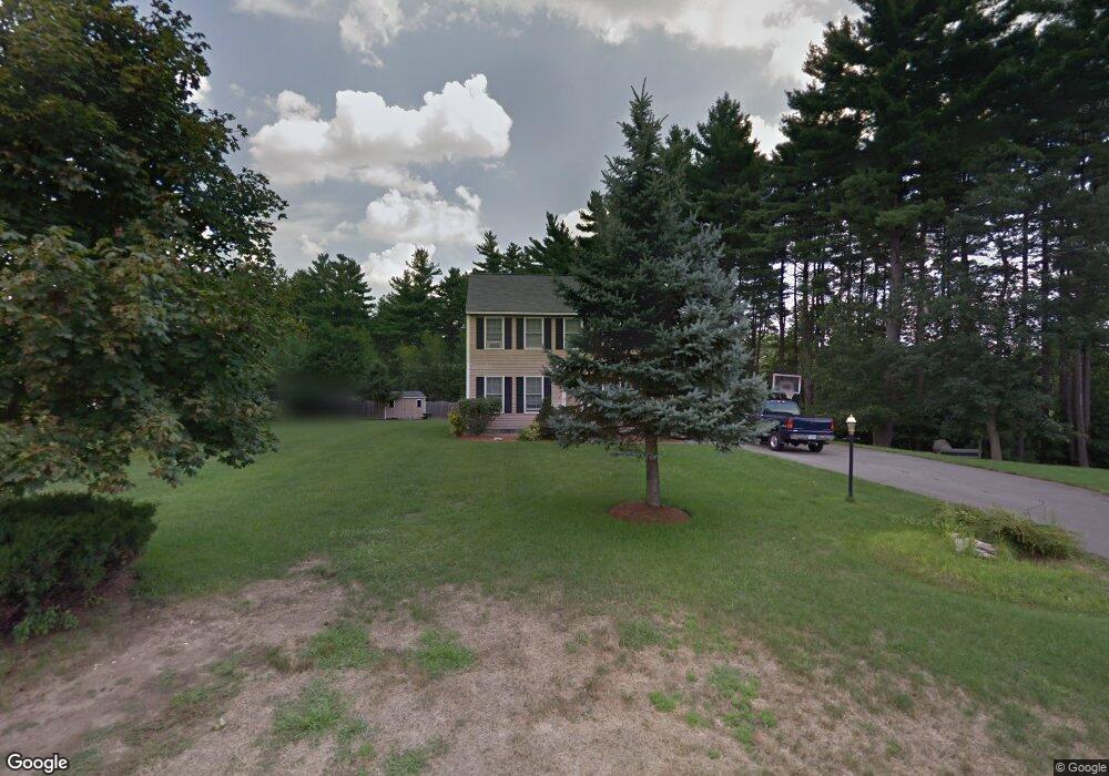 2 Evergreen Cir, Litchfield, NH 03052 - photo 1