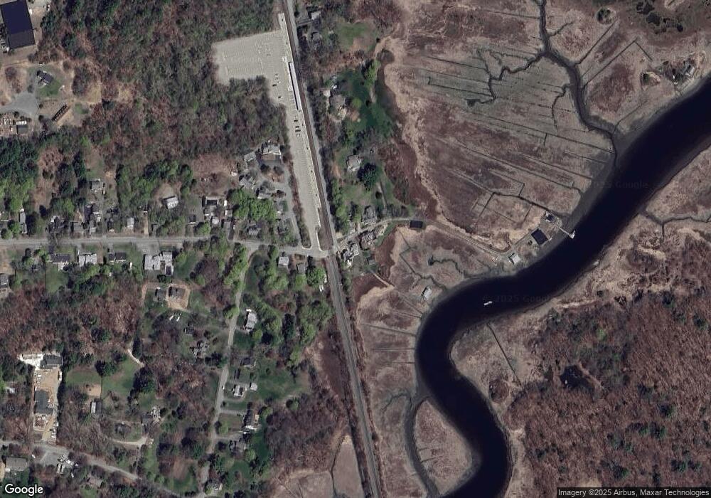 79 Railroad Ave, Rowley, MA 01969 - photo 1