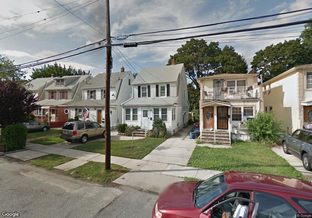 24917 88th Rd, Bellerose, NY 11426 - photo 1