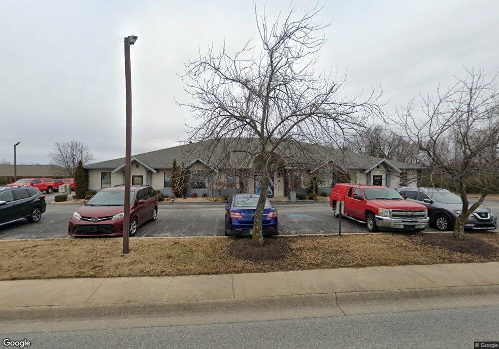 900 N Dixieland Rd, Rogers, AR 72756 - photo 1