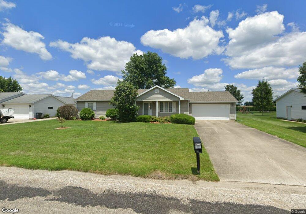 9890 E Bloomfield Hills Dr, Effingham, IL 62401 - photo 1