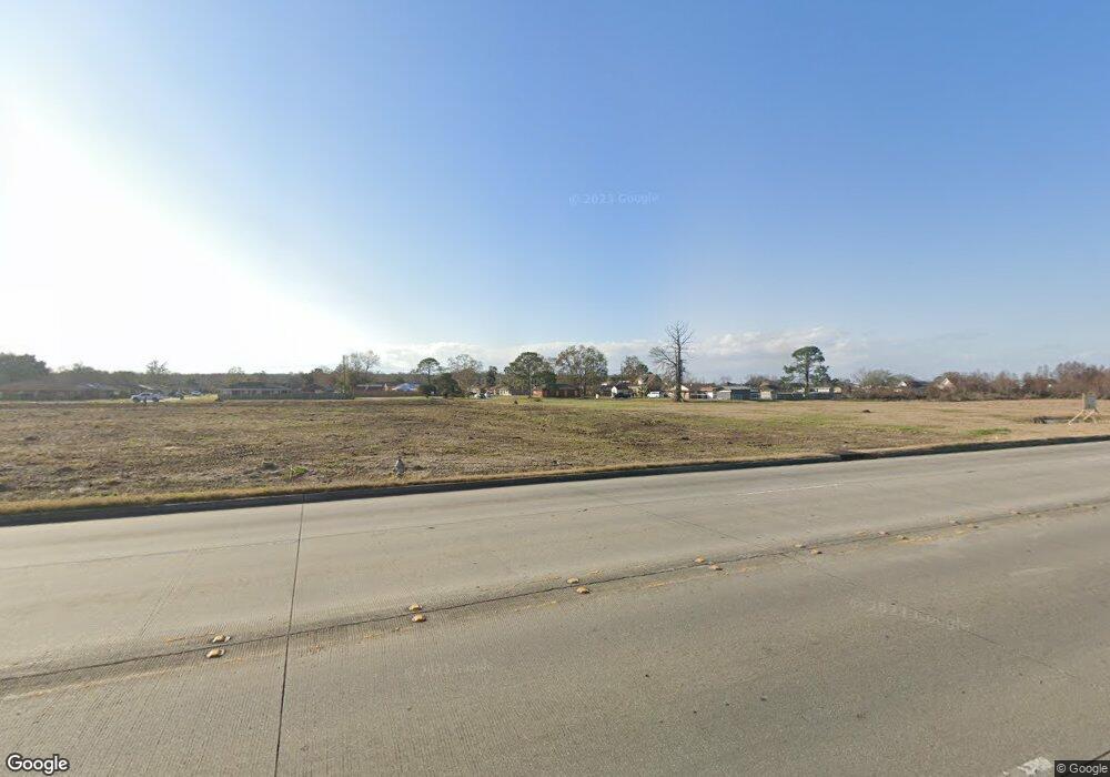 2 Ames Walk, Marrero, LA 70072 - photo 1