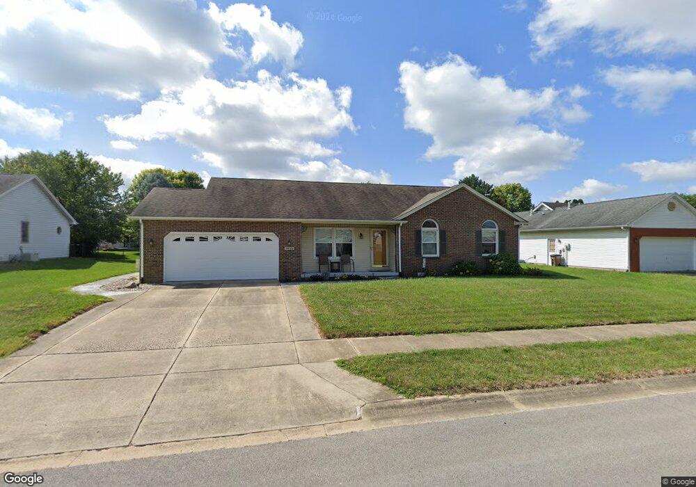 3455 Richland Dr, Columbus, IN 47203 - photo 1