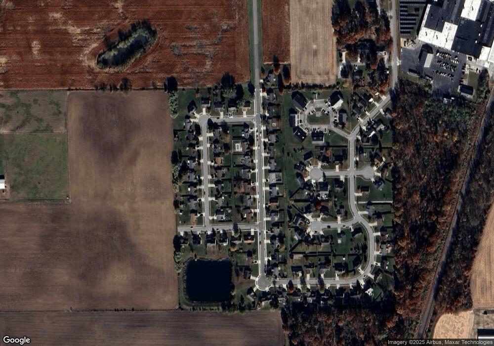 12835 Country Shoal Ln, Grabill, IN 46741 - photo 1