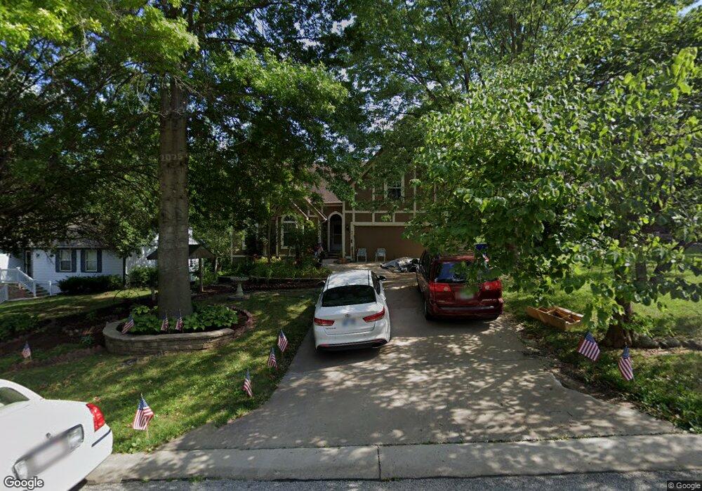 9613 W 51st St, Shawnee, KS 66203 - photo 1