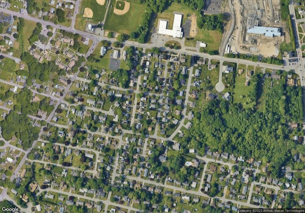 61 Lewis Ave, Somerset, MA 02726 - photo 1