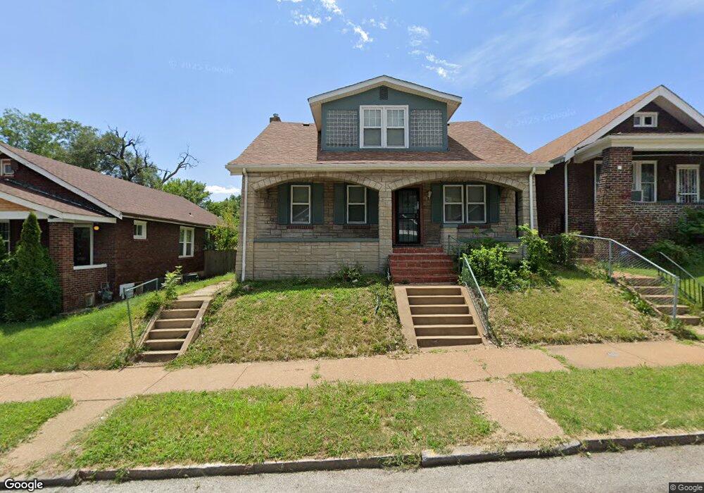 4716 Margaretta Ave, Saint Louis, MO 63115 - photo 1