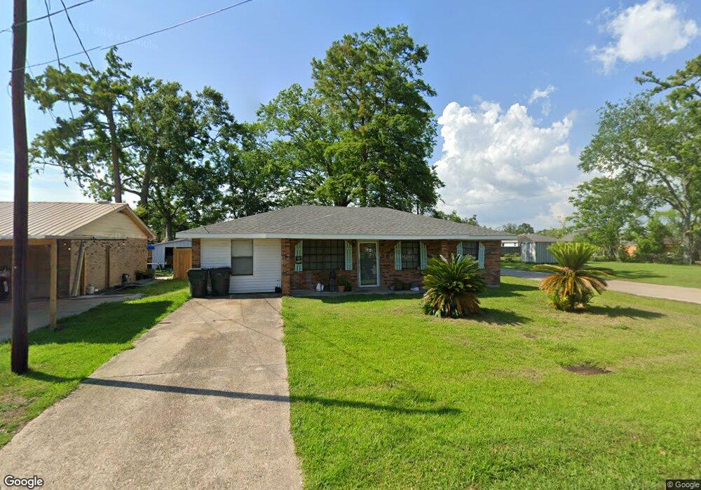 423 Harding Dr, Houma, LA 70364 - photo 1