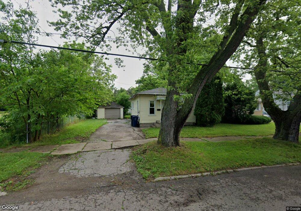 2405 Ohio Ave, Flint, MI 48506 - photo 1