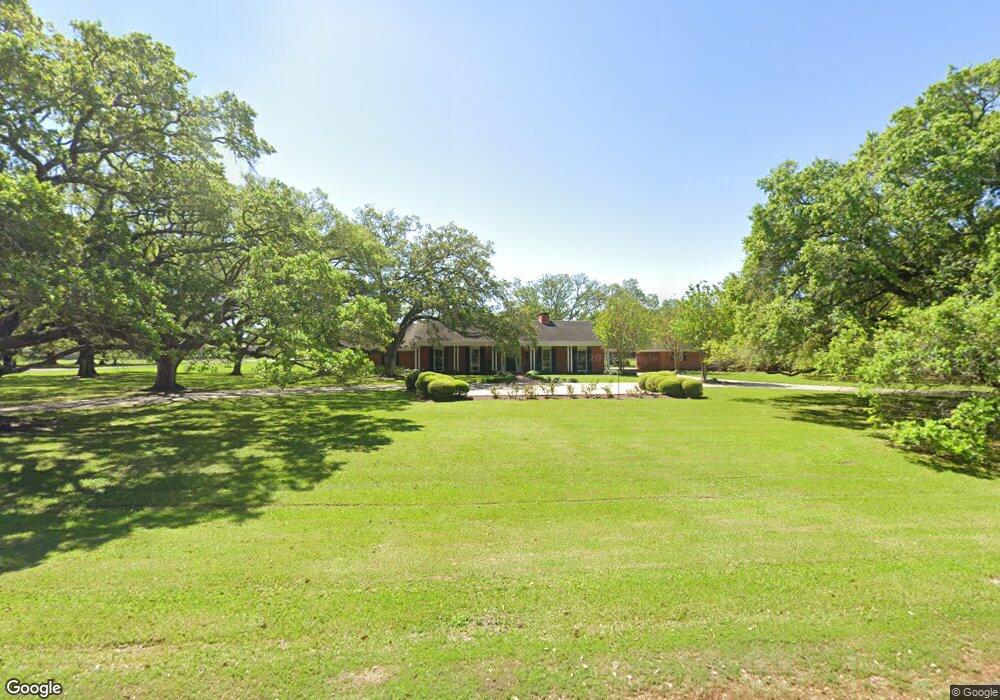 822 5th St, Bay City, TX 77414 - photo 1