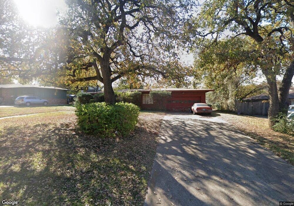 509 Hurstview Dr, Hurst, TX 76053 - photo 1