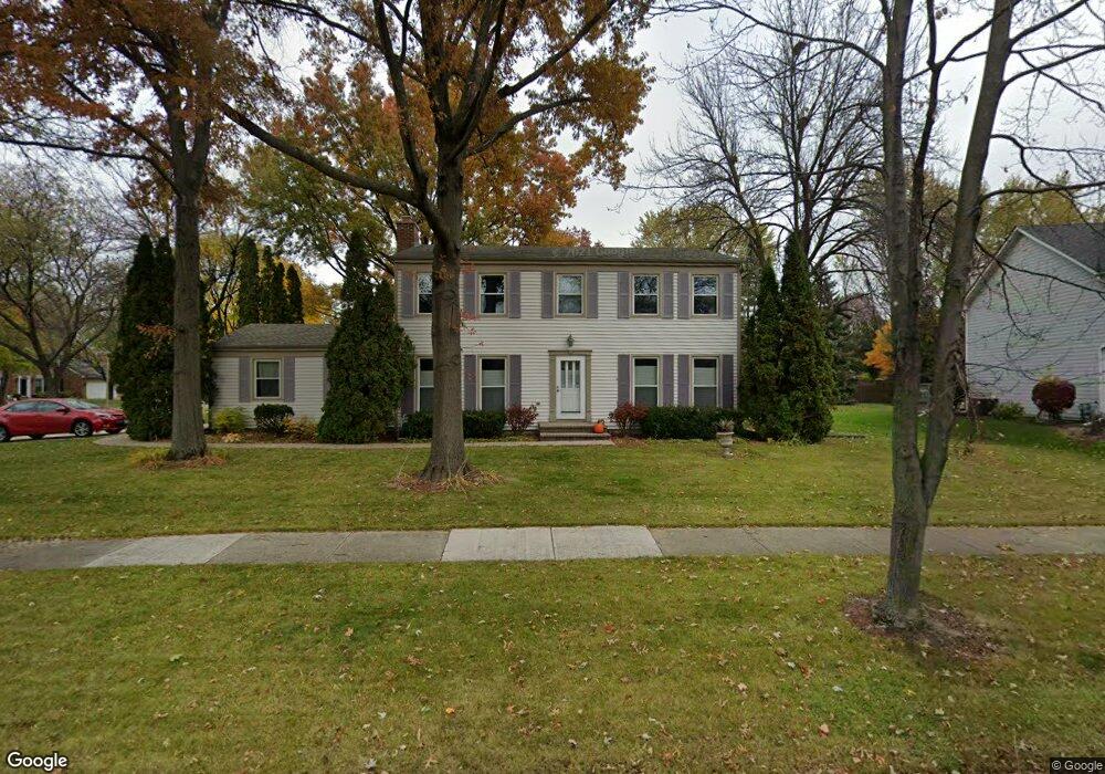 2224 Plumtree Dr, Naperville, IL 60565 - photo 1