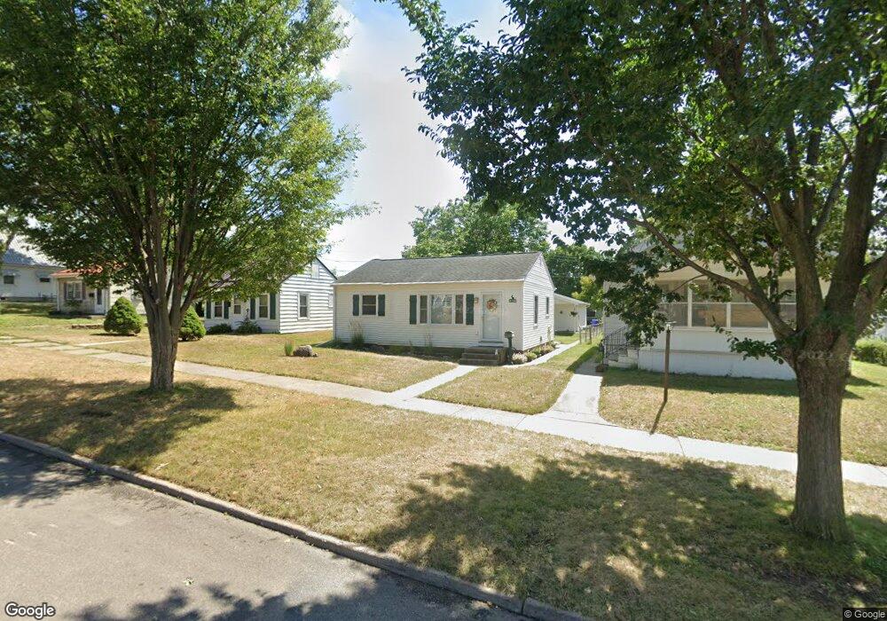 941 19th Ave SW, Cedar Rapids, IA 52404 - photo 1