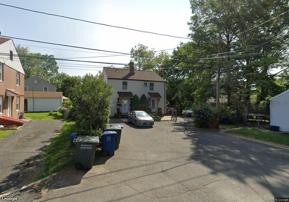 33-35 Knoll Place, Bridge Port, CT 06610 - photo 1