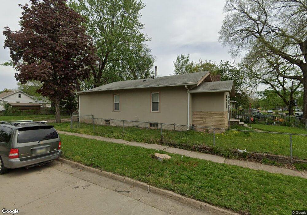 2100 Capitol Ave, Des Moines, IA 50317 - photo 1