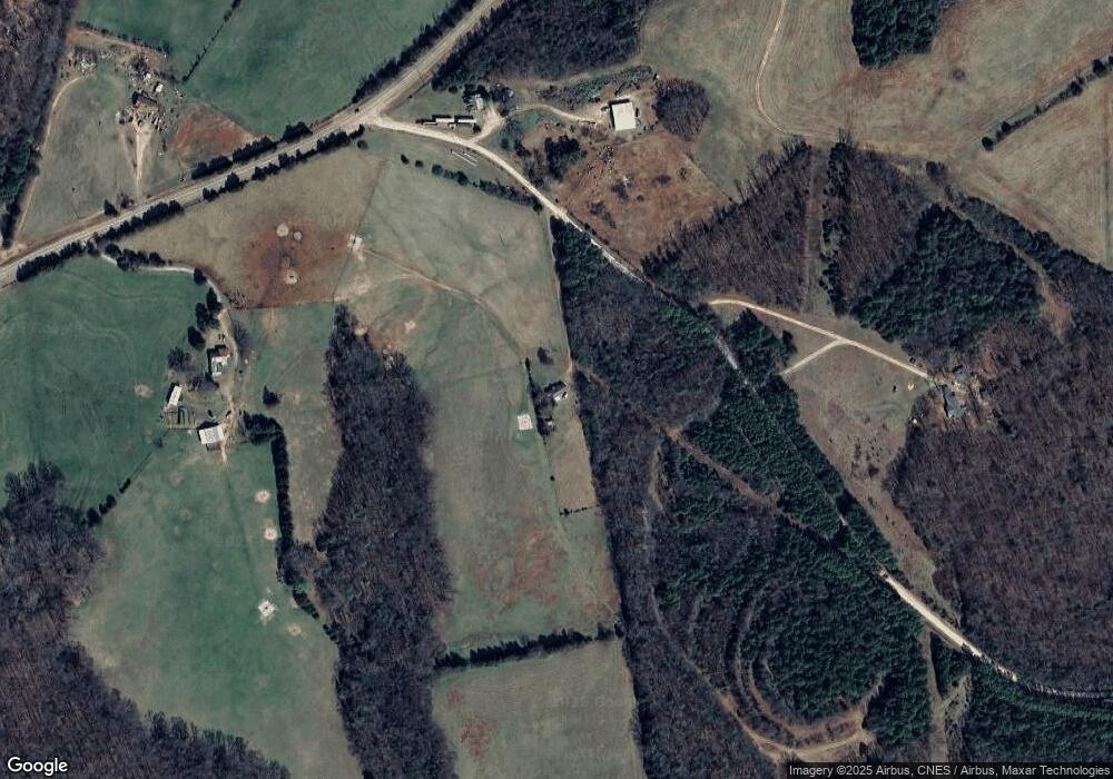 118 Lazy b Dr, Hartwell, GA 30643 - photo 1