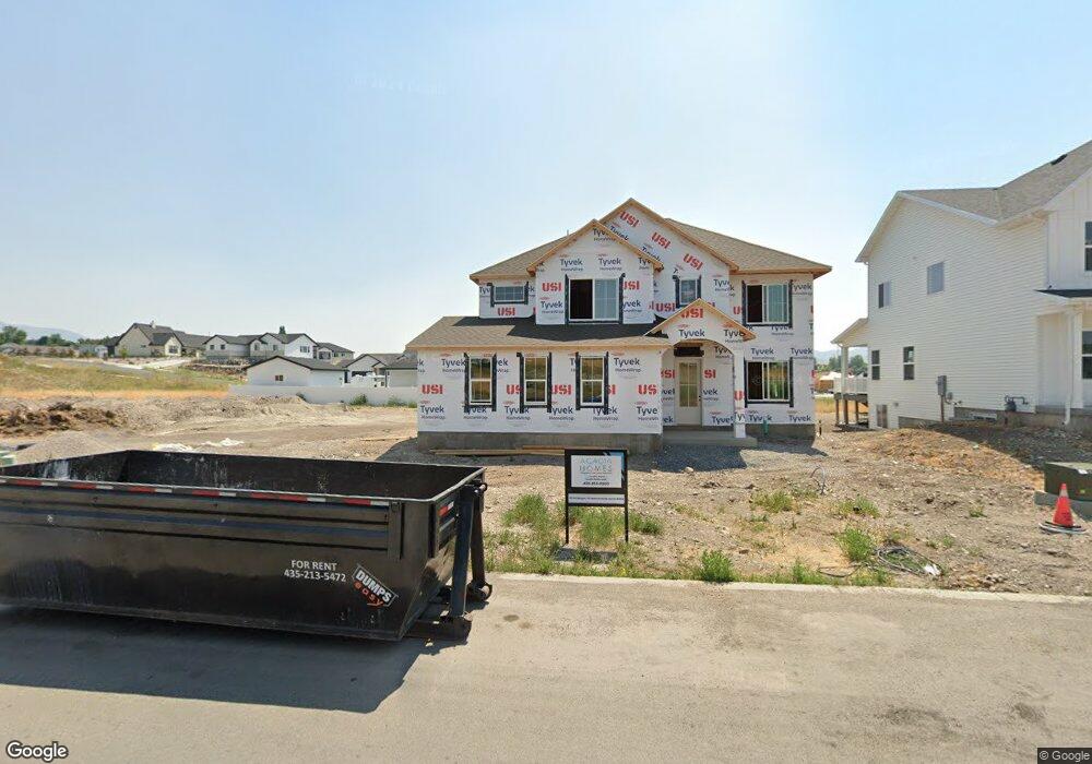 717 W 20 N unit 44, Hyrum, UT 84319 - photo 1