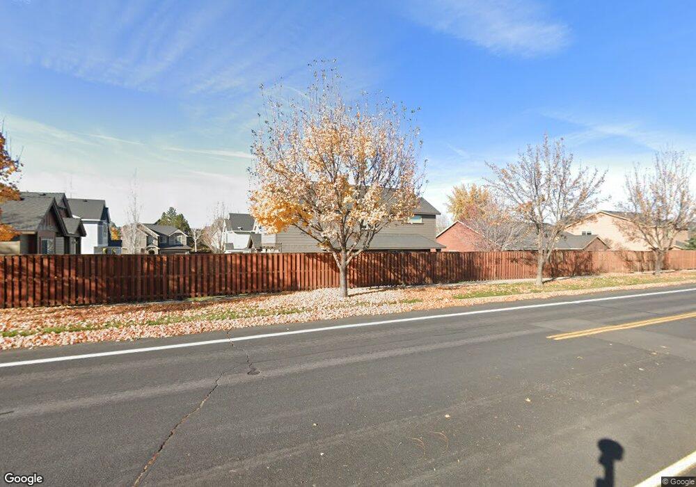 546 NW 28th St, Redmond, OR 97756 - photo 1