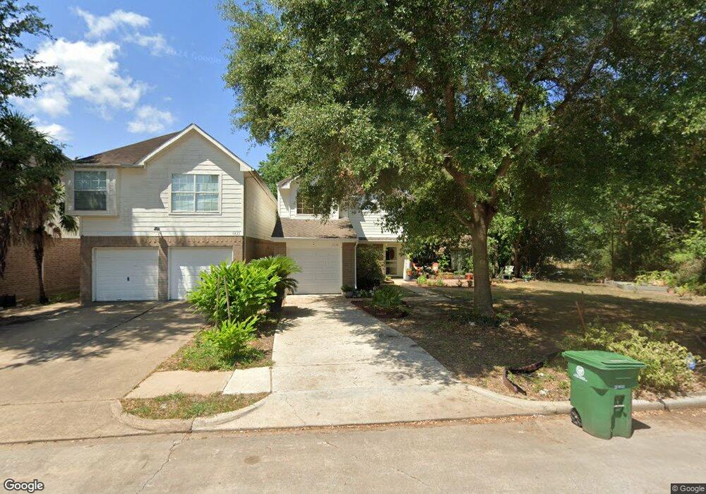 9239 Kingsflower Cir, Houston, TX 77075 - photo 1