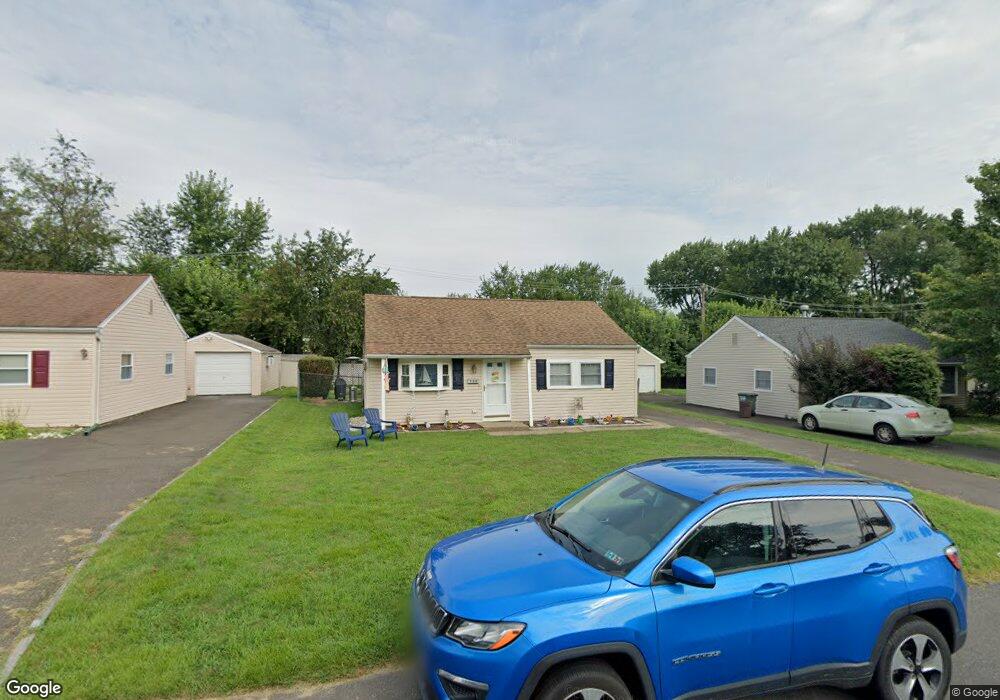 824 Pennsylvania Ave, Southampton, PA 18966 - photo 1