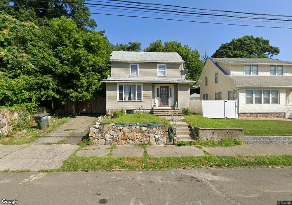 376 Salem St, Bridgeport, CT 06606 - photo 1