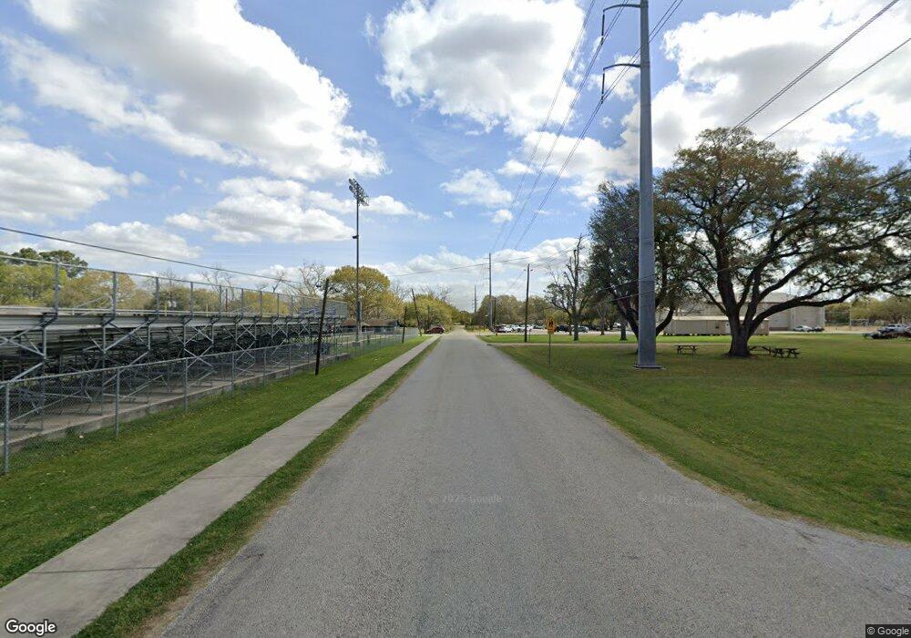 100 College St, East Bernard, TX 77435 - photo 1