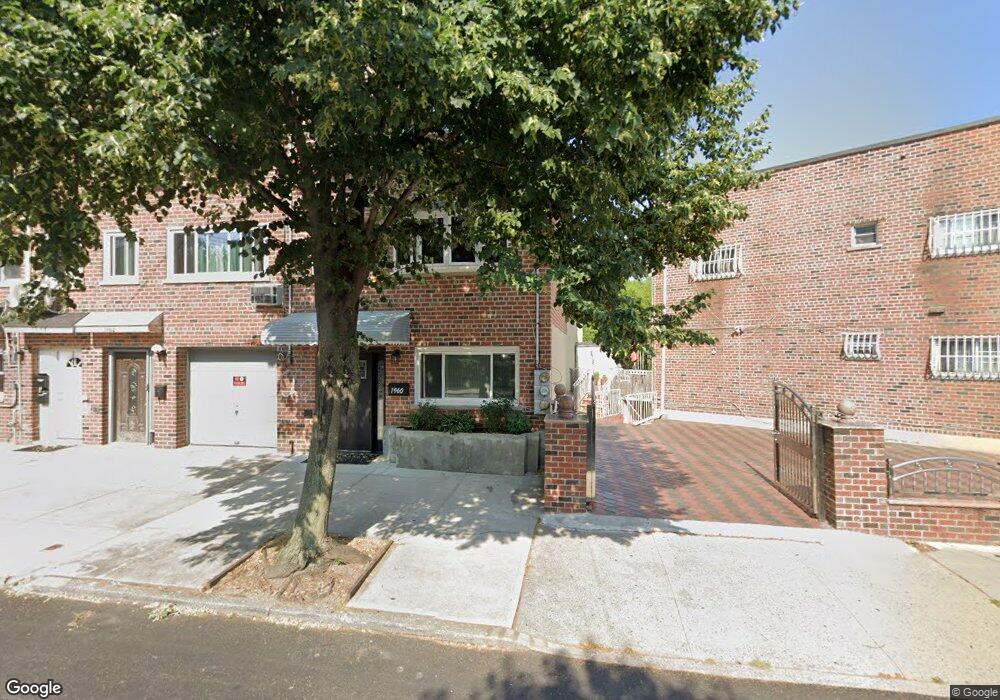 1960 Matthews Ave, Bronx, NY 10462 - photo 1