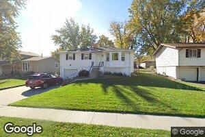9911 Mockingbird Dr, Omaha, NE 68127