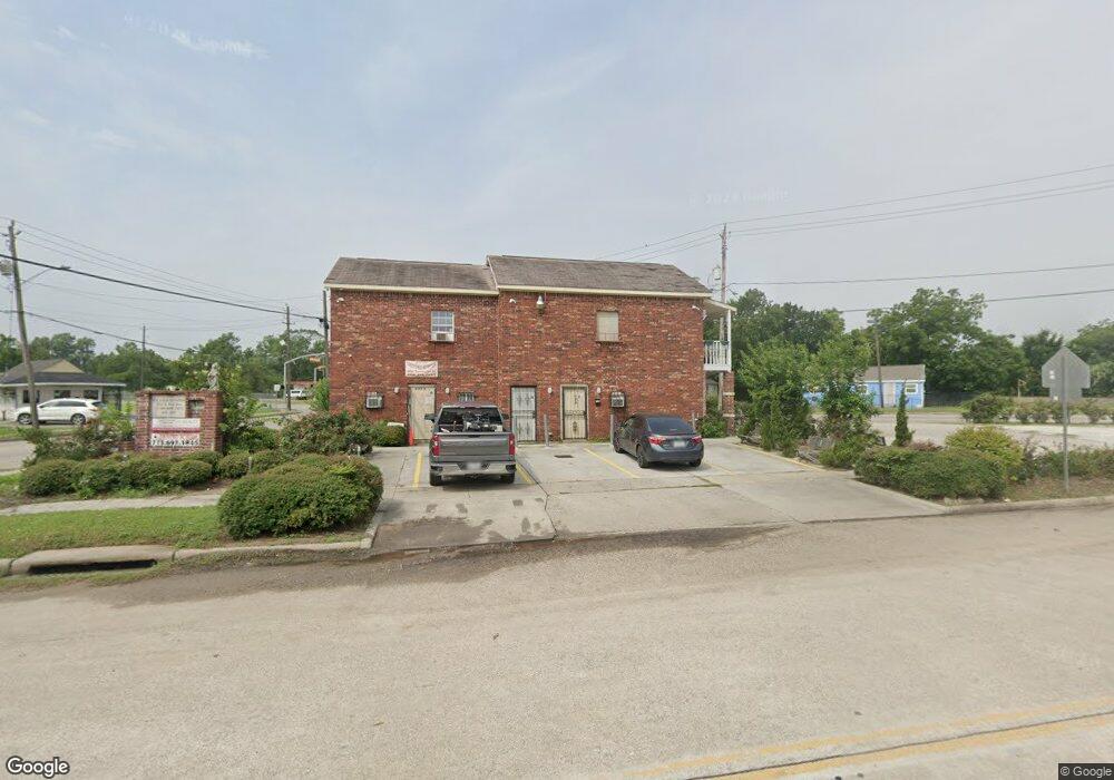 4904 Bennington St, Houston, TX 77028 - photo 1